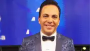 Cristian Castro, a sus 51 años, está por terminar la prepa y sueña con ir a la universidad