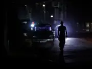 Cuba en la Encrucijada: Dictadura, Embargo y Futuros Inciertos