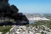 Día de Fuego en Ciudad Juárez: Incendios Devoran Terrenos y Negocios
