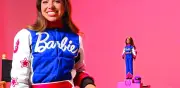 De Barbie a NASCAR: Regina Sirvent, un modelo a seguir para las nuevas generaciones