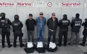 Detienen a tres integrantes de célula 'Cabrera Sarabia' en CDMX con 50 kilos de metanfetamina