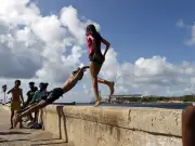 EE.UU. levanta bloqueo petrolero: buque ruso con 7,730 mil barriles llega a Cuba