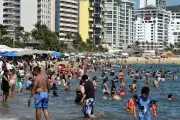 El cobro de 'piso' agobia a comerciantes y empresarios en Acapulco
