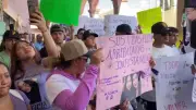 Familiares marchan en Huanímaro exigiendo justicia por feminicidios de Andrea y Nayeli