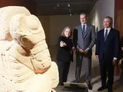 Felipe VI reconoce abusos en la colonización durante visita a exposición mexicana en Madrid