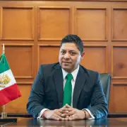 Gobernador de SLP defiende posible candidatura de su esposa: 