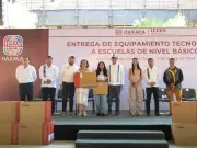 Gobernador Salomón Jara moderniza 262 escuelas con equipamiento tecnológico en Oaxaca