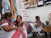Gobernadora Lezama reafirma compromiso con artesanos de Quintana Roo en su día internacional