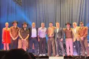Grupo Frontera interpreta el himno nacional mexicano en evento oficial