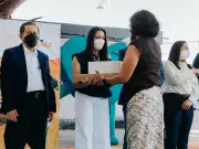 Guadalajara invierte 2.4 millones en equipamiento tecnológico y útiles para 24 escuelas básicas