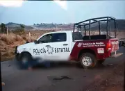 Hallan tres cuerpos ejecutados en carretera de Puebla; presumen tiro de gracia