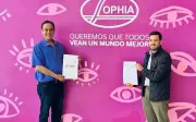 IDEFT y Laboratorio Shopia firman convenio para impulsar talento en sector farmacéutico de Jalisco