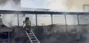 Incendio de autobús en Monterrey provoca alerta y movilización de bomberos