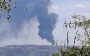 Incendio de gran magnitud arrasa chatarrera en Tonalá, Jalisco