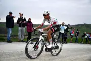 Isaac del Toro cede el liderato en el Tirreno-Adriático tras etapa complicada