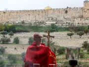 Israel impide acceso a Santo Sepulcro a cardenal Pizzaballa en Domingo de Ramos