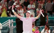 Jannik Sinner avanza a la final del Abierto de Miami y busca el Sunshine Double