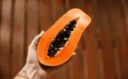 La Papaya: Un Superalimento Mexicano para la Digestión y la Inmunidad