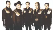Los Tigres del Norte y su canción 'Con qué derecho': Un grito contra la manipulación en el amor