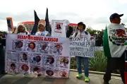 Madres Buscadoras Protestan en el Azteca: 'México Campeón en Desaparición'