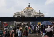 Marcha del 8M en CDMX generó pérdidas de 61 millones de pesos en comercios