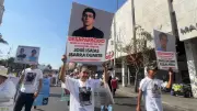 Marchan en Culiacán a un año de la desaparición de dos estudiantes de aviación