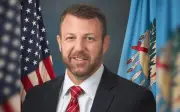 Markwayne Mullin Confirma como Secretario de Seguridad Nacional de EU en Medio de Crisis