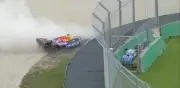 Max Verstappen choca en calificación y partirá último en el GP de Australia 2026