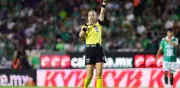 Polémica arbitral de Katia Itzel en León vs Xolos tras penal revisado por VAR