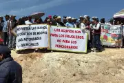 Productores Agrícolas Abuchean a Monreal en Acto de la Secretaría del Campo