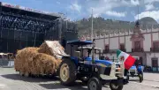 Productores de frijol bloquean Zacatecas exigiendo acopio durante festival cultural