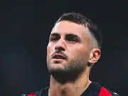 Santiago Giménez cerca de volver al Milan tras superar lesión de tobillo