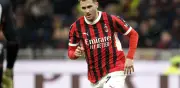Santiago Giménez regresa al AC Milan tras cinco meses de lesión