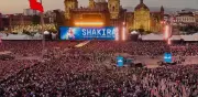 Shakira ilumina el Zócalo con 'La Fuerte' y estrena atuendo dorado exclusivo