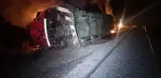 Tren se descarrila en Colima: 22 vagones colapsados y tres personas heridas