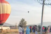 Turistas británicos heridos tras colapso de globo aerostático en México