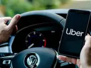 Uber triunfa: taxis de aplicación podrán operar en aeropuerto de México