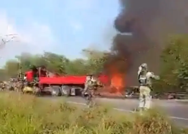 Accidente de convoy militar en Campeche deja tres soldados muertos y seis heridos