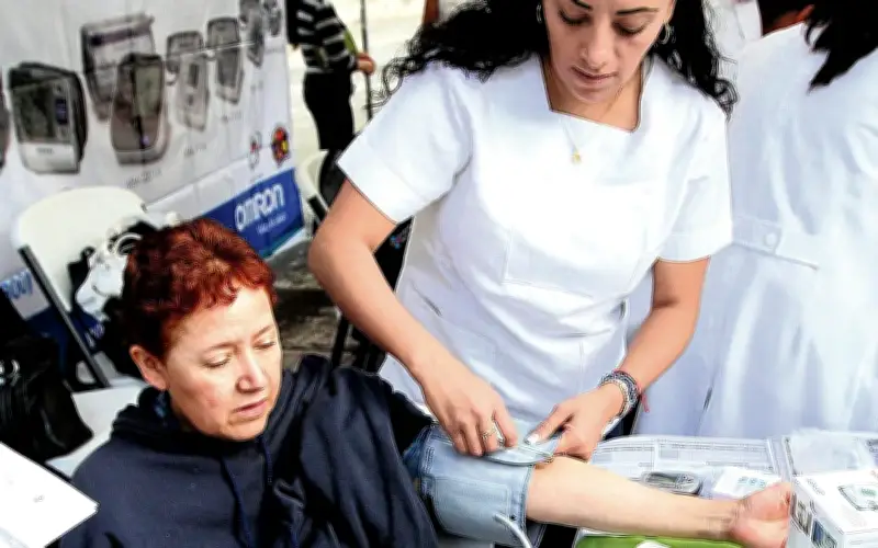 Actividad Física y Chequeos Médicos: Claves para Combatir Enfermedades Cardiovasculares en México
