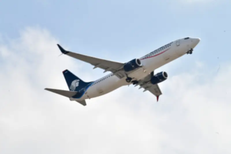 Aeroméxico ajusta tarifas por alza de combustible por conflicto en Medio Oriente
