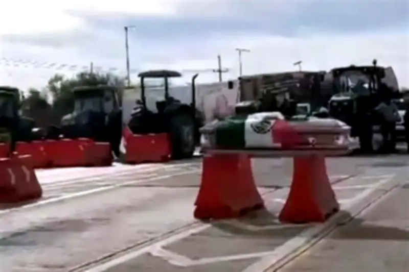 Agricultores de Sinaloa mantienen exención de peaje en casetas de la entidad