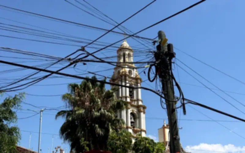 Ajijic inicia ambicioso proyecto de cableado subterráneo para modernizar su infraestructura urbana