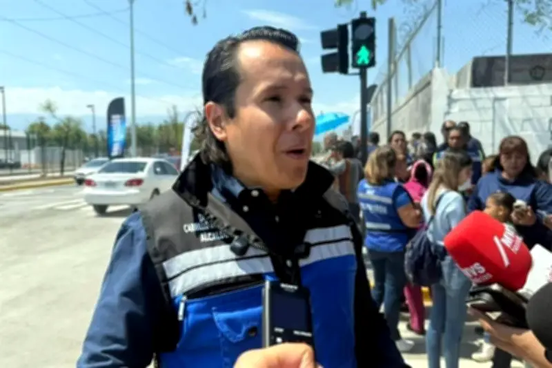 Alcalde de Monterrey atribuye retrasos en obras públicas a falta de apoyo estatal