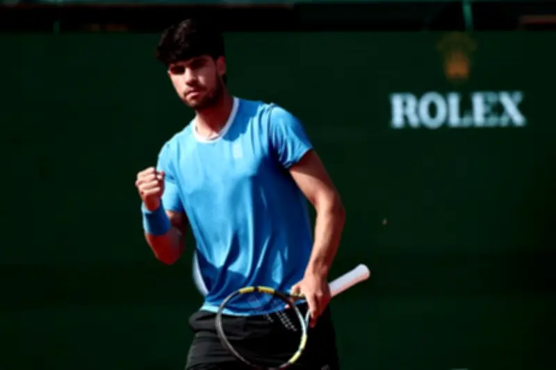 Alcaraz y Sinner se enfrentan en la final de Montecarlo: duelo de jóvenes estrellas