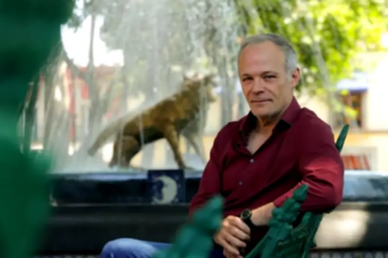 Alejandro Jodorowsky y su hijo regresan al cine con nueva película surrealista