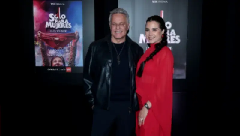 Alexis Ayala confirma divorcio de Cinthia Aparicio tras menos de 3 años de boda