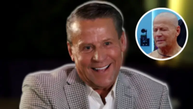 Alfredo Adame se tatúa la espalda en 'La Mansión VIP' para ganar puntos en el reality