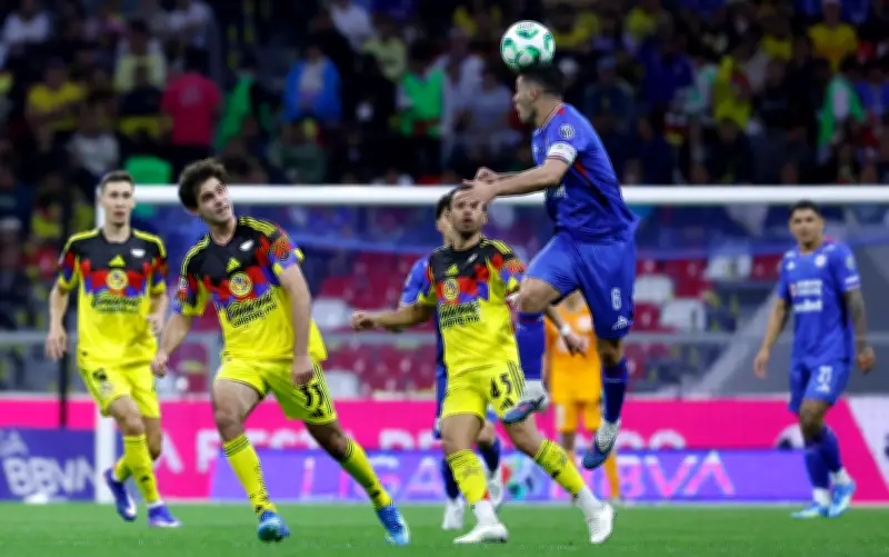 América y Cruz Azul empatan en vibrante regreso al Estadio Azteca