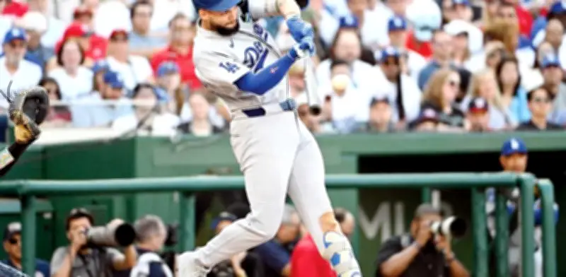 Andy Pagés Revoluciona a Dodgers con Bateo Histórico al Inicio de la MLB
