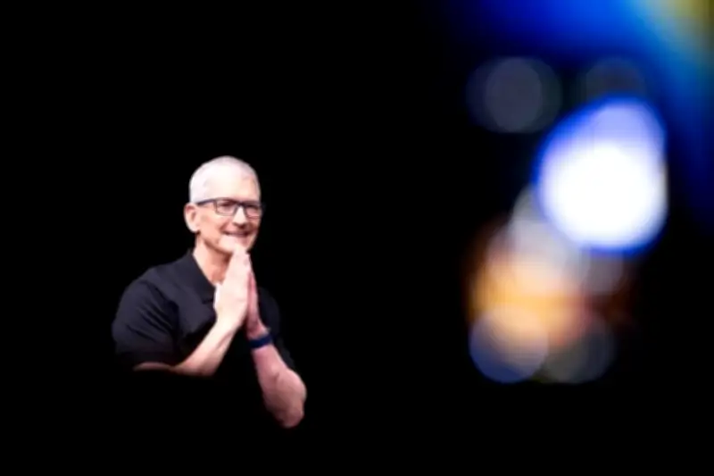 Apple reporta ganancias e ingresos superiores a lo esperado